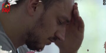 لن أصف إنسان بالعلم في تخصصه وهو يجهل نصوص الوحي في هذا التخصص رغم أنه يعلم كل الأبحاث الأجنبية الواردة في تخصصه، فلماذا أهمل نصوص الوحي؟!!؛ شاهد حداءة ( عجيب أن نبجل من ليس بعالم بنصوص الوحي في علمه وتخصصه ) – الاصدار 20